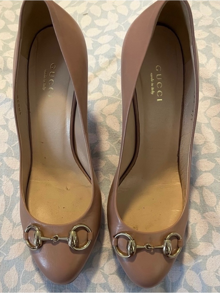 Gucci Taupe Leather Horsebit Pumps